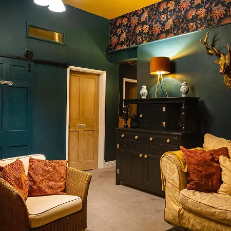 بيت للعطل Lonsdale Retreat