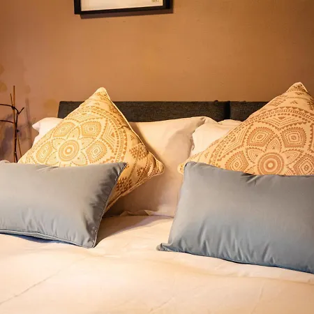 Lonsdale Retreat Σπίτι διακοπών *